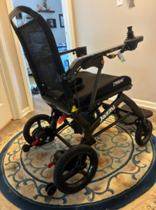 Back view of wheelchair.